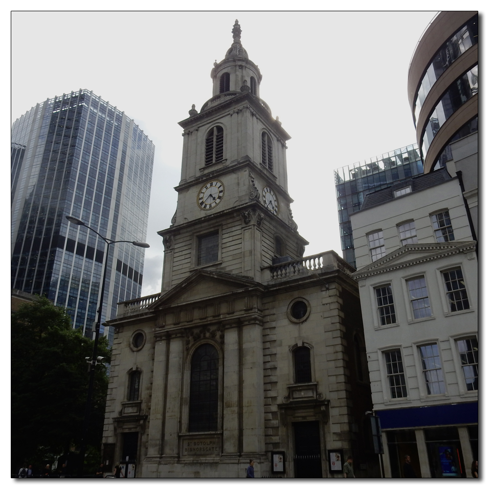 London Bridge to Shoreditch, Saint Botolph-without-Bishopsgate Gardens