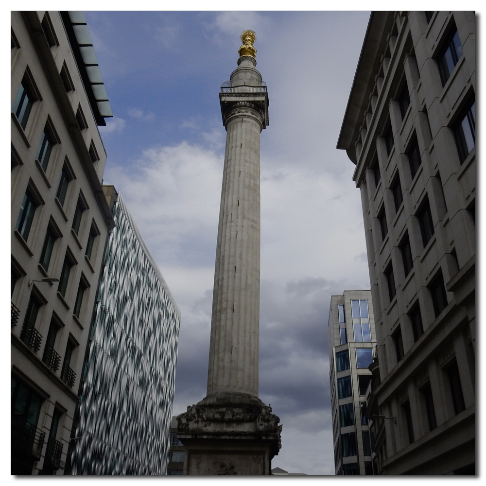 London Bridge to Shoreditch, Monument to the Great Fire of London