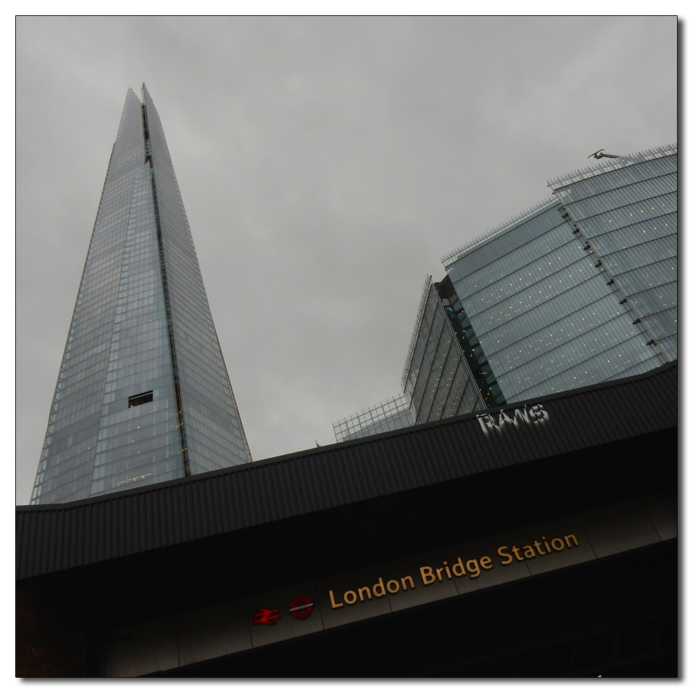 London City walk, The Shard (72-storey skyscraper)