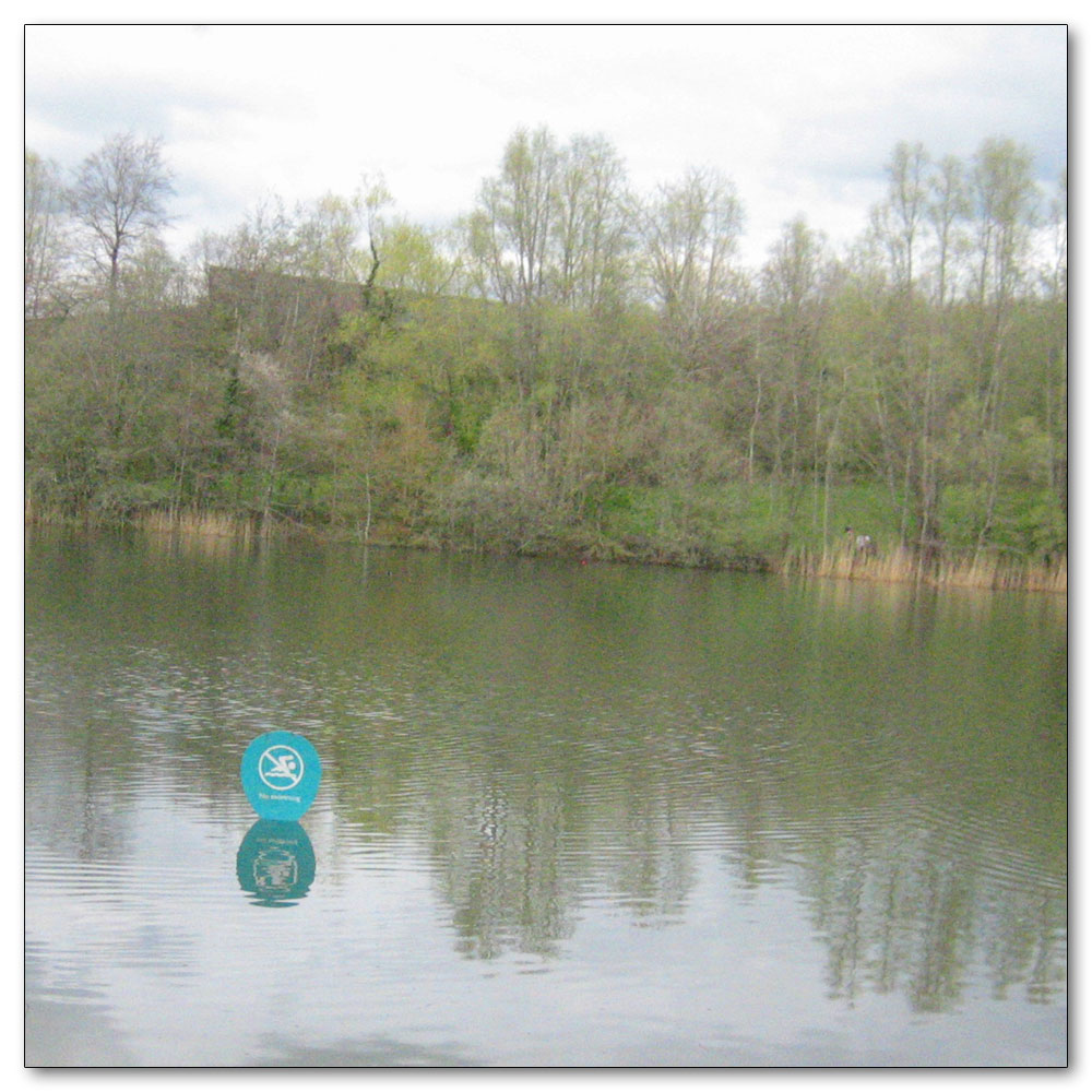 Southwater Country Park, No cold water swimming here