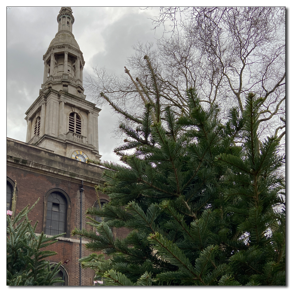 Festive London, Shoreditch Church