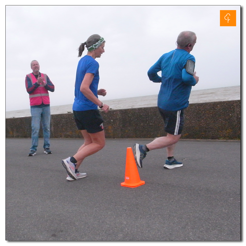 Littlehampton Parkrun, 185, Support on the turn