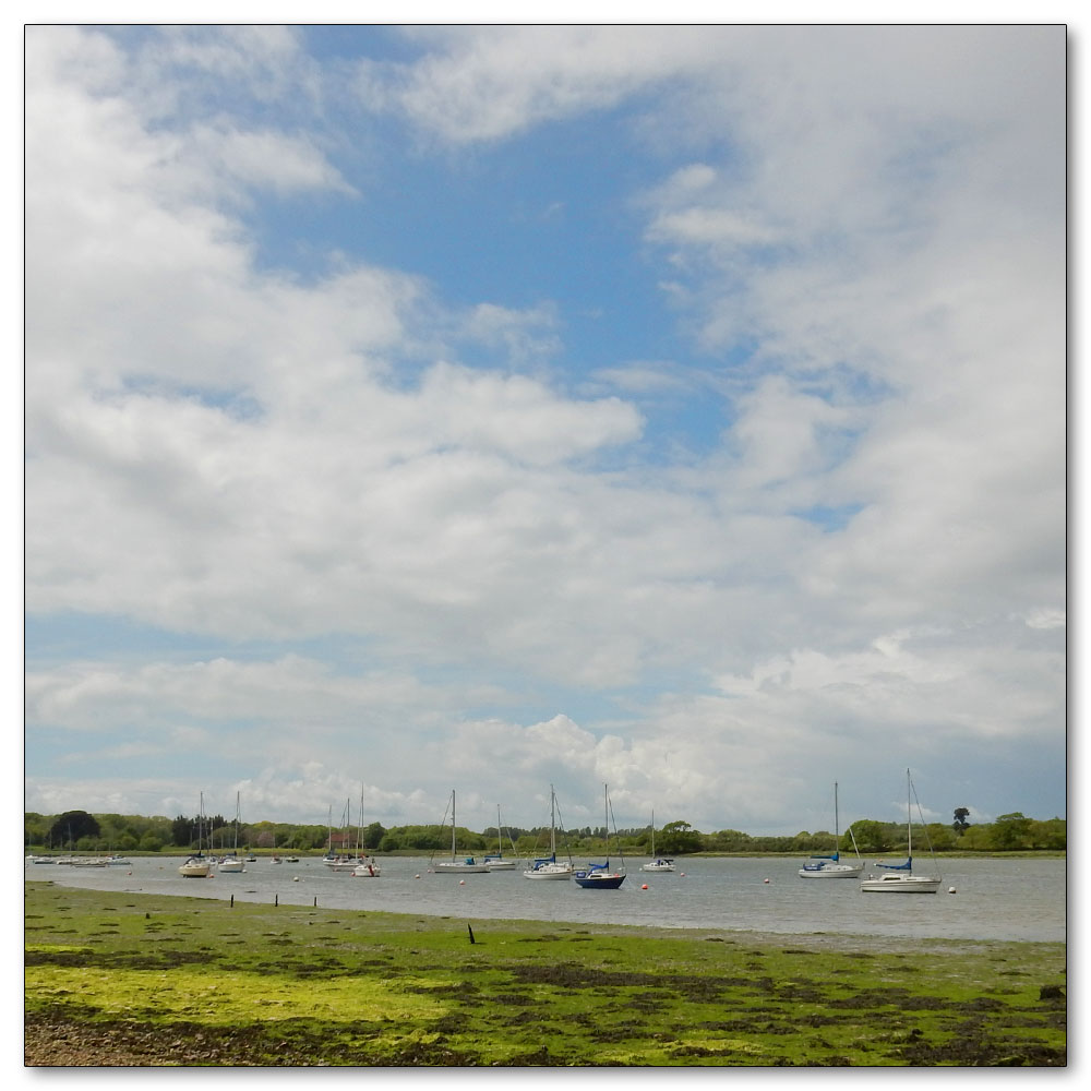 Walk to Fishbourne Channel, 