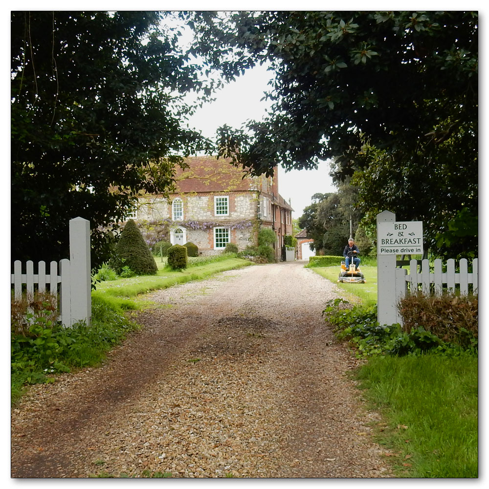 Walk to Fishbourne Channel, 