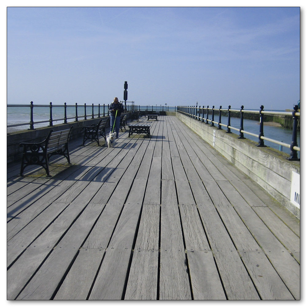 Littlehampton Parkrun<br>No 141, Warm up