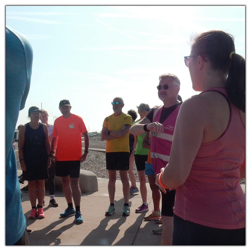 Littlehampton Parkrun,  142, Phil sharing his knowledge.